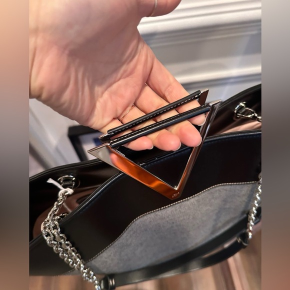 NEW - Roger Vivier canvas shoulder Bag - Picture 2 of 16